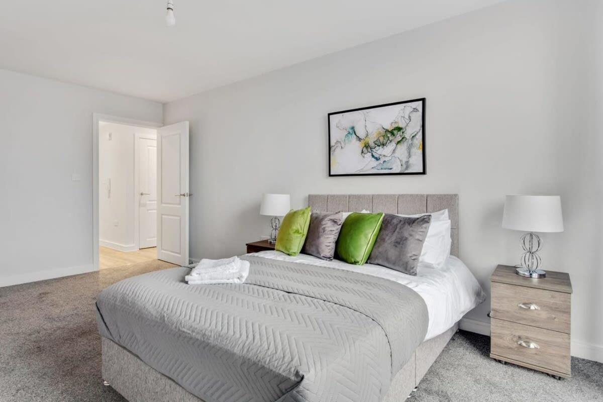 Stunning 1 Bed In Apartment Birmingham