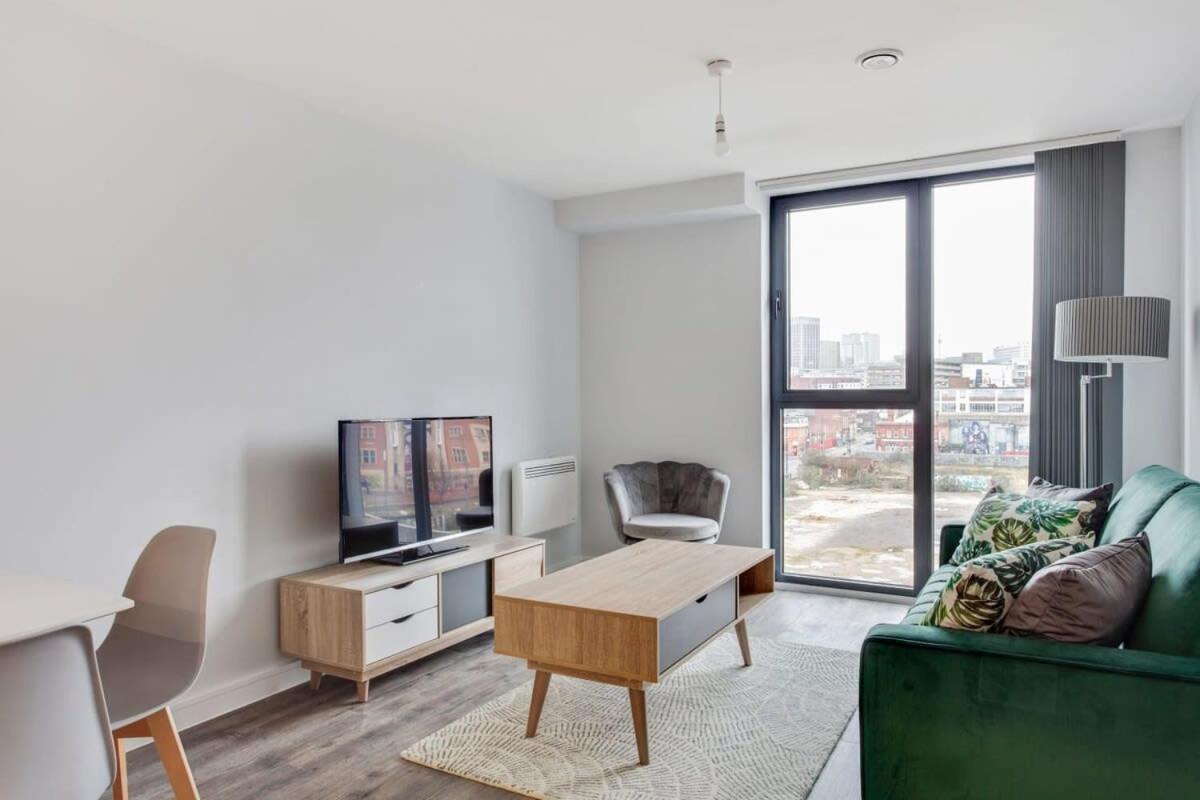 Stunning 1 Bed In Apartment Birmingham